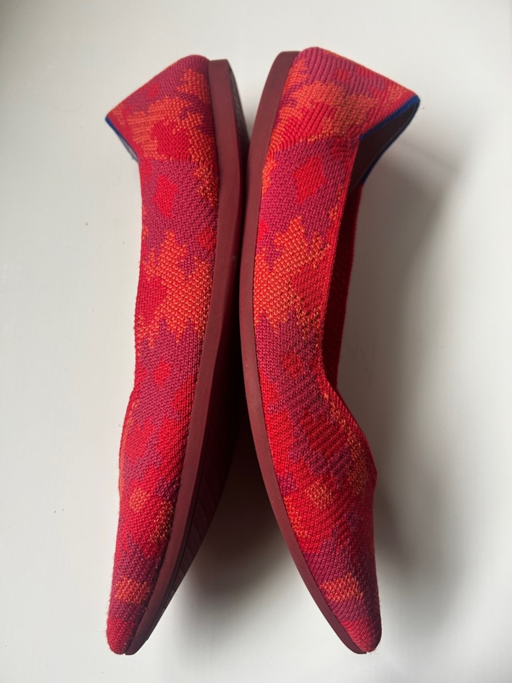 Rothy’s Point. Red Botanicamo. Retired. size 10 - Picture 4 of 5